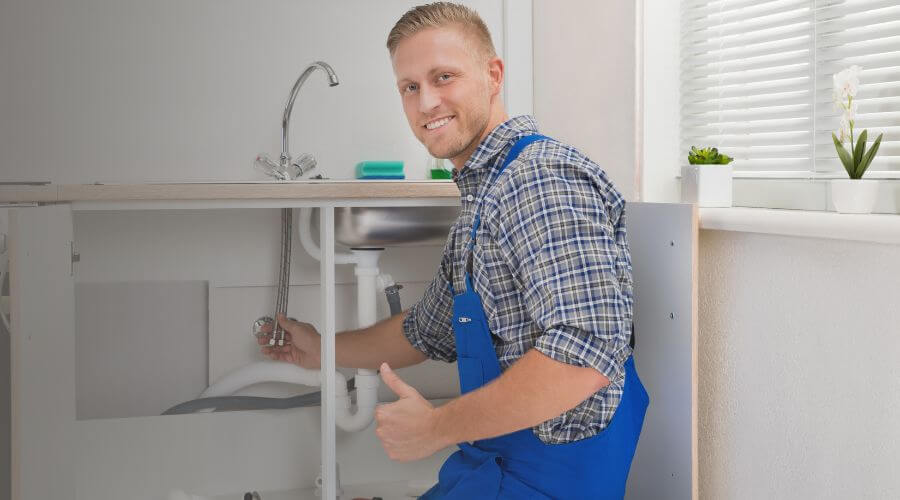 Burst Pipe Emergency Service in Bell, FL